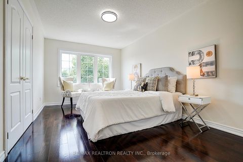 Photo 36 at 346 Autumn Hill Boulevard, Patterson, Vaughan