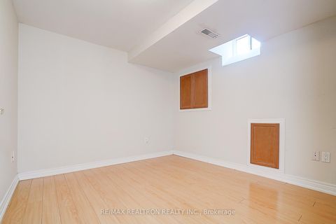 Photo 45 at 346 Autumn Hill Boulevard, Patterson, Vaughan