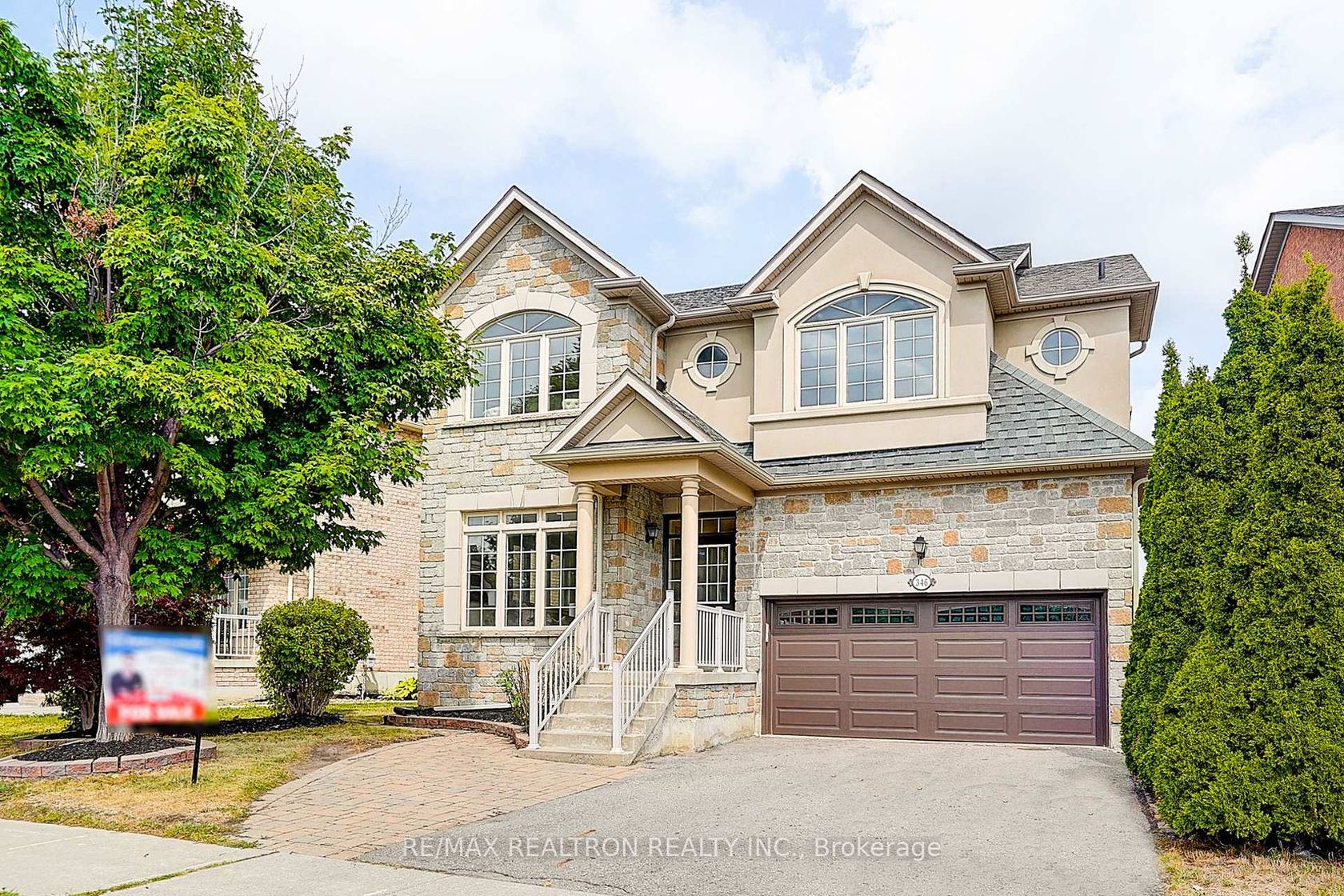 346 Autumn Hill Boulevard, Patterson, Vaughan 