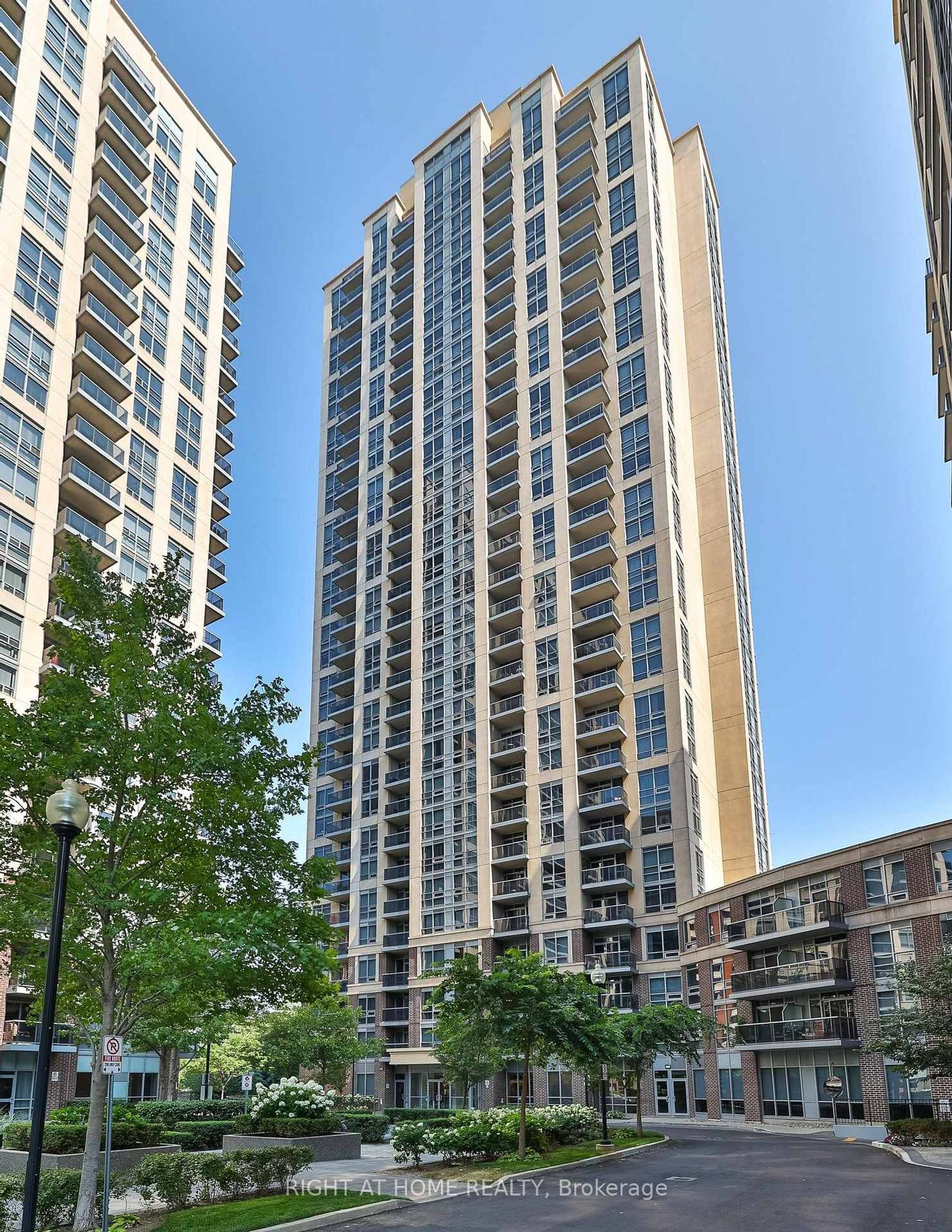 2402 - 3 Michael Power Place, City Centre West, Toronto 