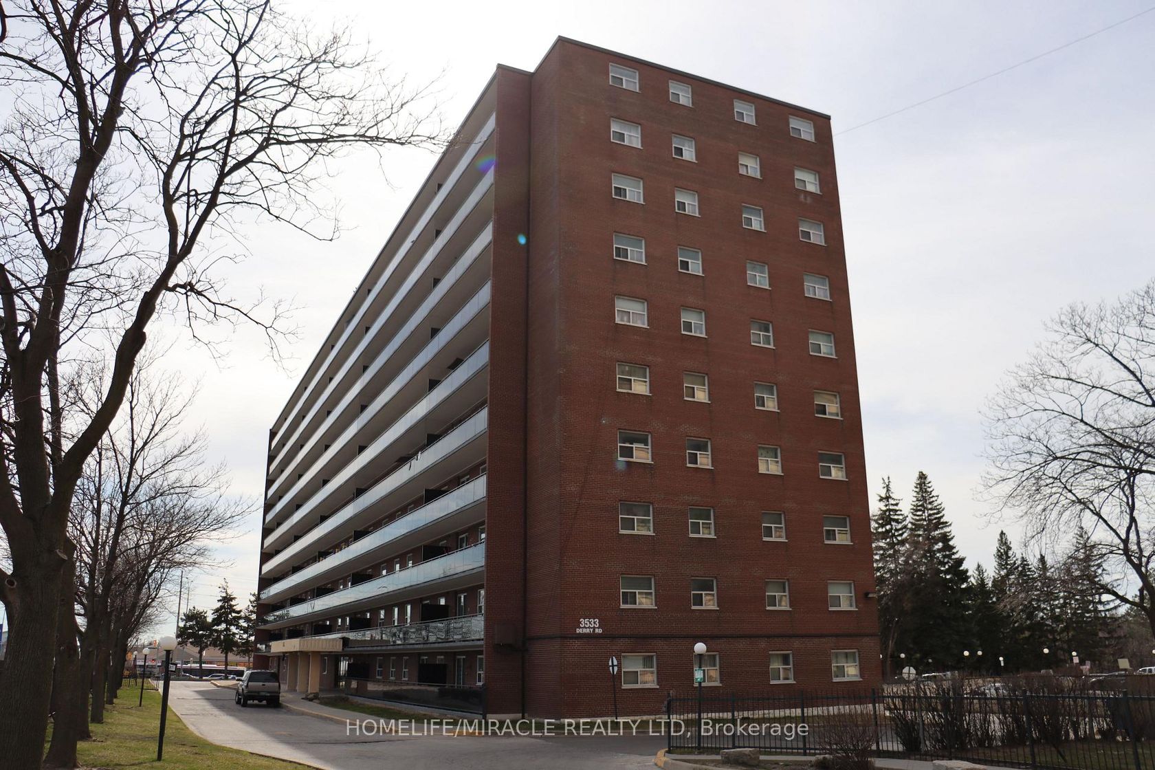 608 - 3533 Derry Road E, Malton, Mississauga 