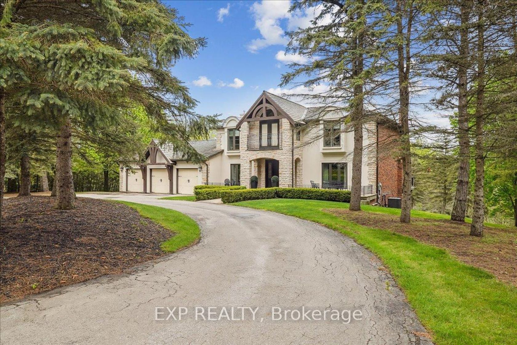 71 Manitou Drive, King City, King 