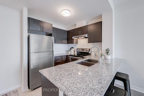 Photo 12 at 704 - 2522 Keele Street, Maple Leaf, Toronto