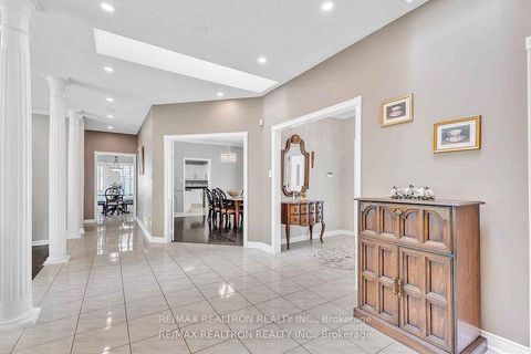 Photo 4 at 15 Treegrove Circle, Hills of St Andrew, Aurora