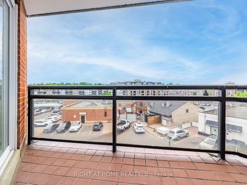 Photo 21 at 209 - 100 Arbors Lane, West Woodbridge, Vaughan