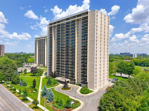 Photo 2 at 706 - 299 Mill Road, Markland Wood, Toronto
