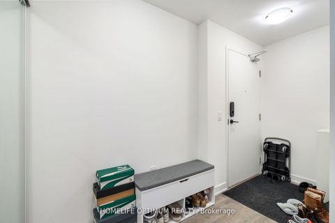 Photo 1 at 1704 - 95 Oneida Crescent, Langstaff, Richmond Hill