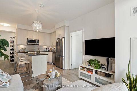 Photo 13 at 1704 - 95 Oneida Crescent, Langstaff, Richmond Hill