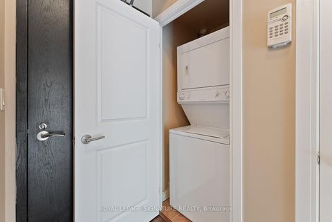 Photo 23 at 209 - 21 Scollard Street, Annex, Toronto