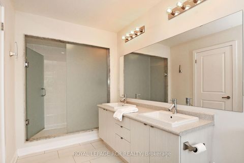 Photo 18 at 65 Anchusa Drive, Rural Richmond Hill, Richmond Hill