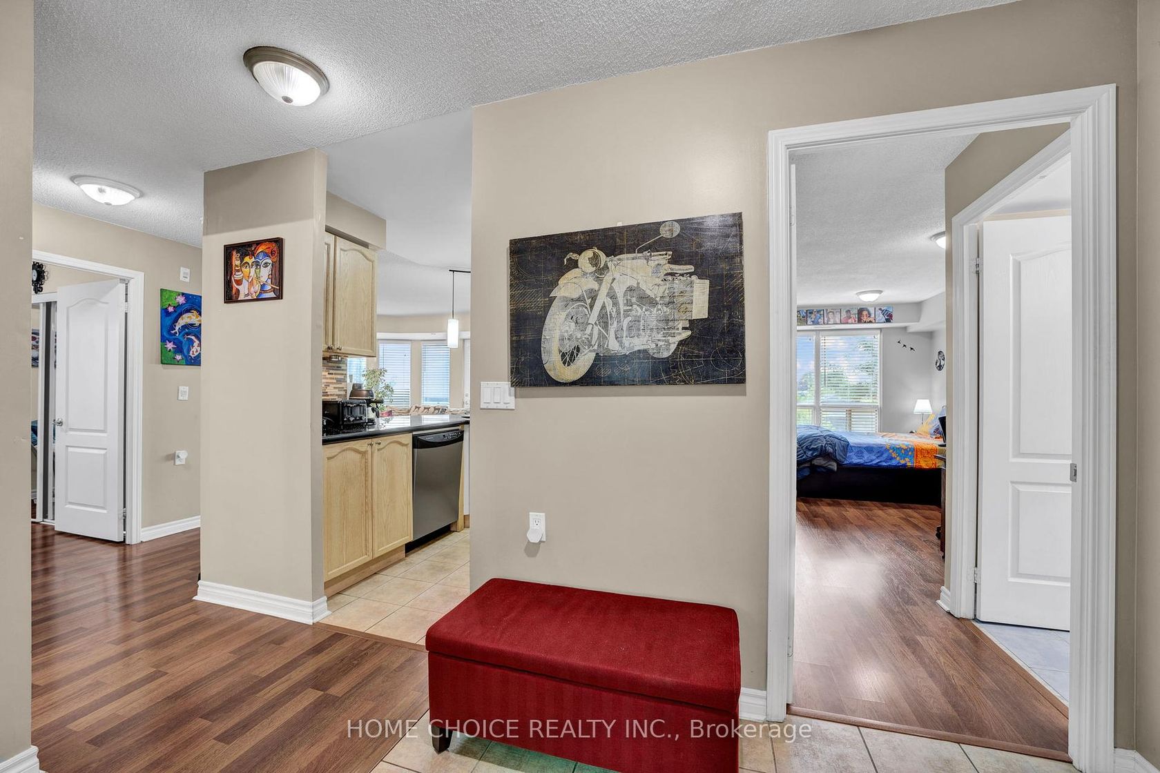 206 - 935 Sheppard Avenue W, Clanton Park, Toronto 