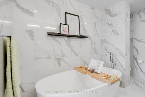 Photo 21 at 2406 - 55 Ontario Street, Moss Park, Toronto