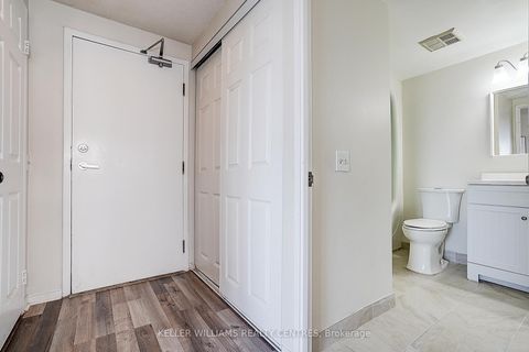 Photo 7 at 1511 - 7 Bishop Avenue, Newtonbrook East, Toronto