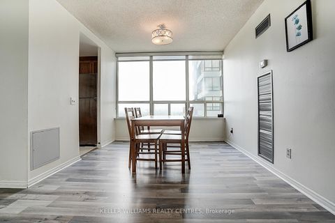 Photo 16 at 1511 - 7 Bishop Avenue, Newtonbrook East, Toronto