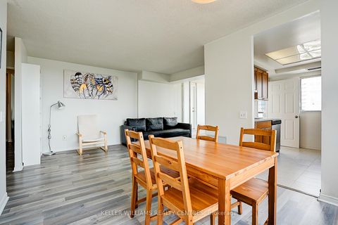 Photo 19 at 1511 - 7 Bishop Avenue, Newtonbrook East, Toronto