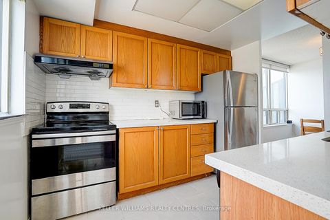 Photo 25 at 1511 - 7 Bishop Avenue, Newtonbrook East, Toronto