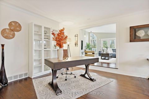 Photo 7 at 15133 Dufferin Street, King City, King
