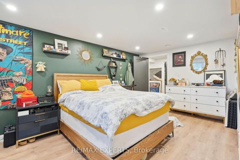 Photo 32 at 15133 Dufferin Street, King City, King