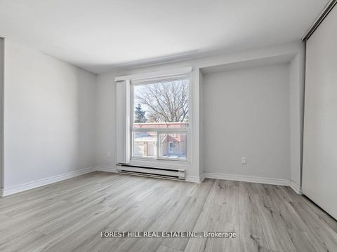Photo 4 at 53 Woody Vine Way, Bayview Village, Toronto