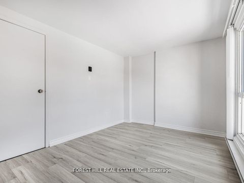 Photo 5 at 53 Woody Vine Way, Bayview Village, Toronto