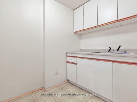 Photo 12 at 53 Woody Vine Way, Bayview Village, Toronto