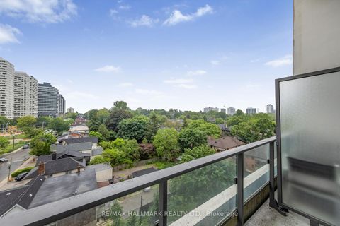 Photo 2 at 807 - 5 Soudan Avenue, Mount Pleasant West, Toronto