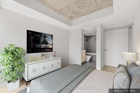 Photo 7 at 807 - 5 Soudan Avenue, Mount Pleasant West, Toronto