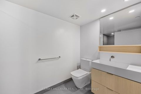 Photo 13 at 807 - 5 Soudan Avenue, Mount Pleasant West, Toronto
