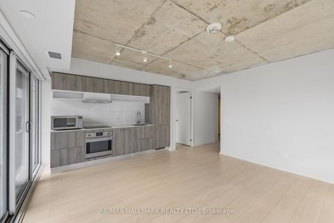 Photo 36 at 807 - 5 Soudan Avenue, Mount Pleasant West, Toronto