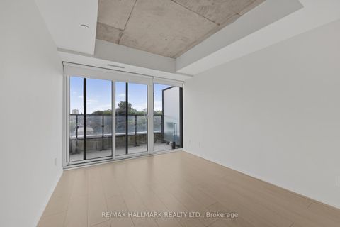 Photo 38 at 807 - 5 Soudan Avenue, Mount Pleasant West, Toronto