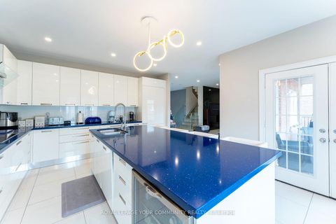 Photo 14 at 339 Thomas Cook Avenue, Patterson, Vaughan