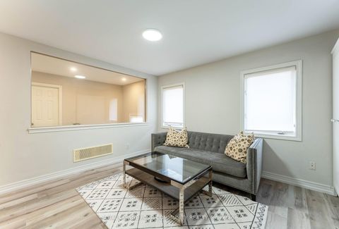 Photo 20 at 339 Thomas Cook Avenue, Patterson, Vaughan