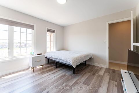 Photo 32 at 339 Thomas Cook Avenue, Patterson, Vaughan