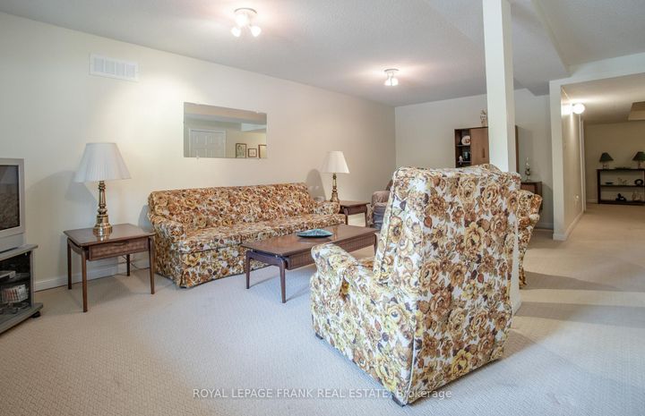 Photo 25 at 48 - 1111 Wilson Road N, Pinecrest, Oshawa