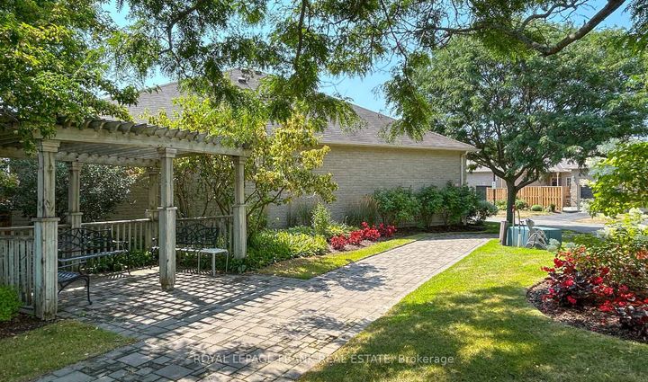 Photo 36 at 48 - 1111 Wilson Road N, Pinecrest, Oshawa