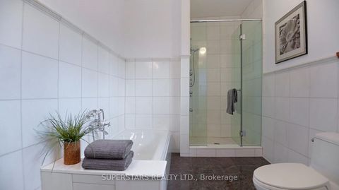 Photo 10 at 51 Abitibi Avenue, Newtonbrook East, Toronto