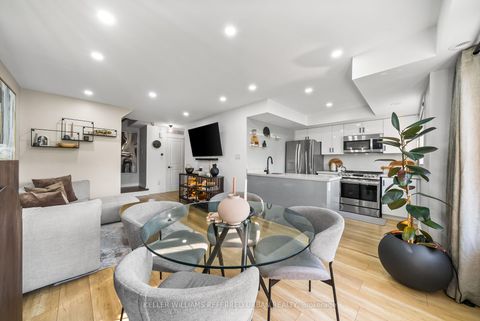 Photo 17 at 14 - 2335 Sheppard Avenue W, Pelmo Park W5, Toronto