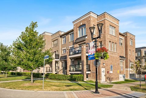 Photo 37 at 14 - 2335 Sheppard Avenue W, Pelmo Park W5, Toronto