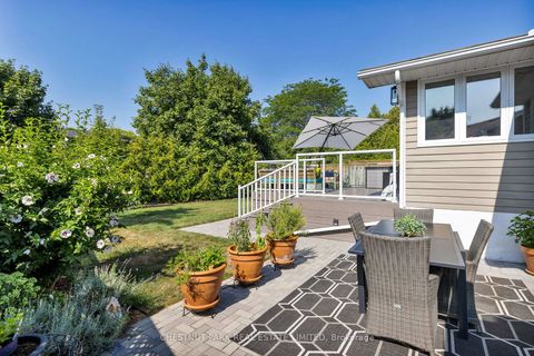 Photo 18 at 75 Paperbirch Drive, Don Mills, Toronto
