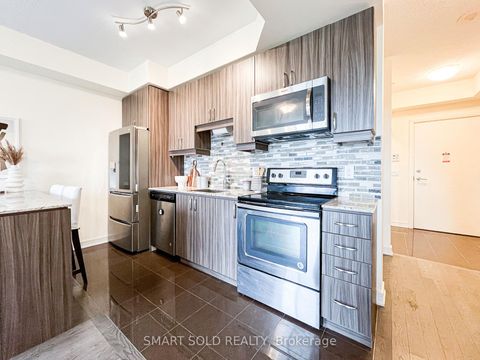 Photo 5 at 716 - 9191 Yonge Street, Langstaff, Richmond Hill