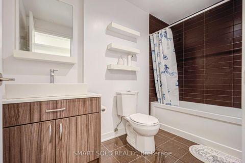 Photo 16 at 716 - 9191 Yonge Street, Langstaff, Richmond Hill