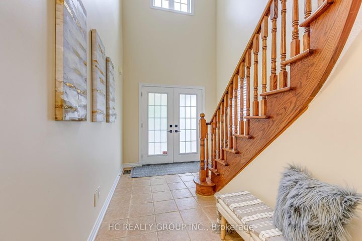 Photo 2 at 2436 Felhaber Crescent, JC Joshua Creek, Oakville