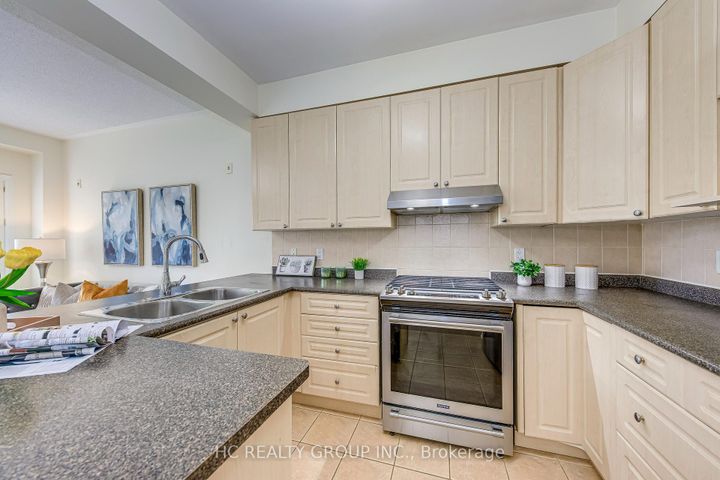 Photo 13 at 2436 Felhaber Crescent, JC Joshua Creek, Oakville