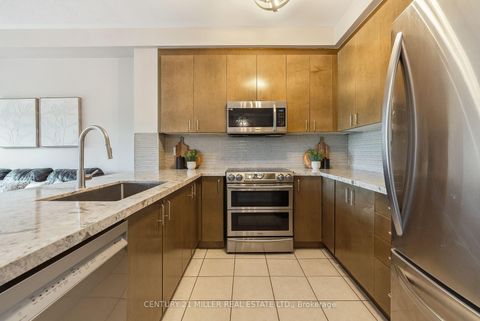 Photo 11 at 2139 FIDDLERS Way, WM Westmount, Oakville