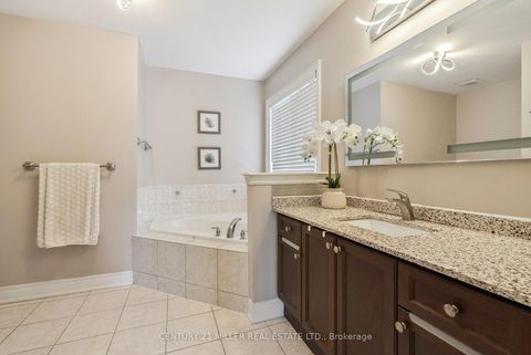 Photo 15 at 2139 FIDDLERS Way, WM Westmount, Oakville