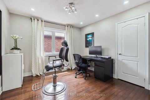 Photo 17 at 2139 FIDDLERS Way, WM Westmount, Oakville