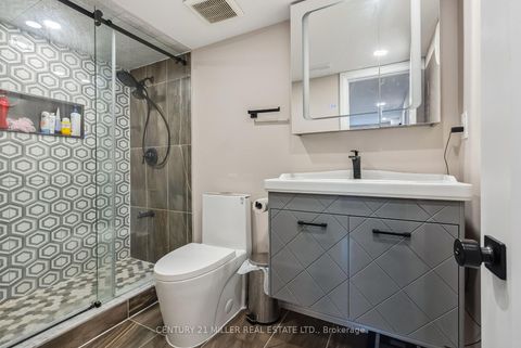 Photo 23 at 2139 FIDDLERS Way, WM Westmount, Oakville