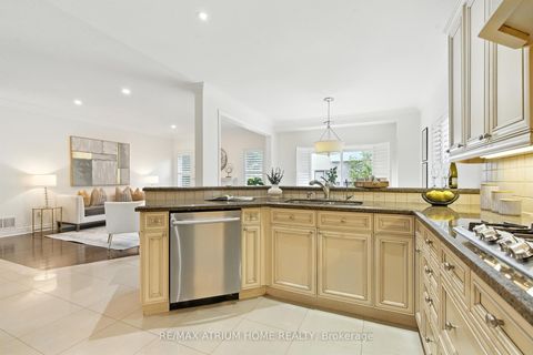 Photo 16 at 503 Summeridge Drive S, Patterson, Vaughan