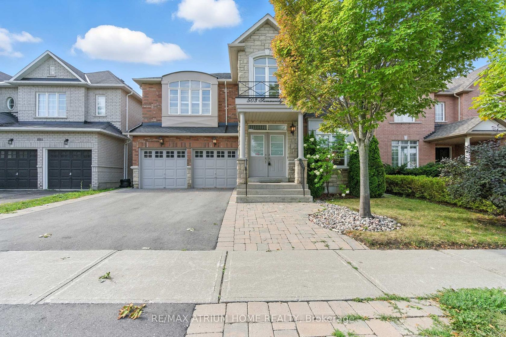 503 Summeridge Drive S, Patterson, Vaughan 