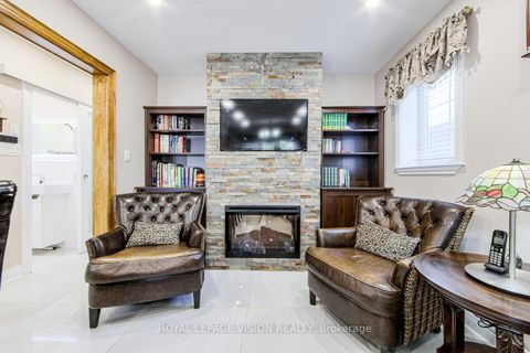 Photo 6 at 79 Foxwell Street, Smythe, Toronto